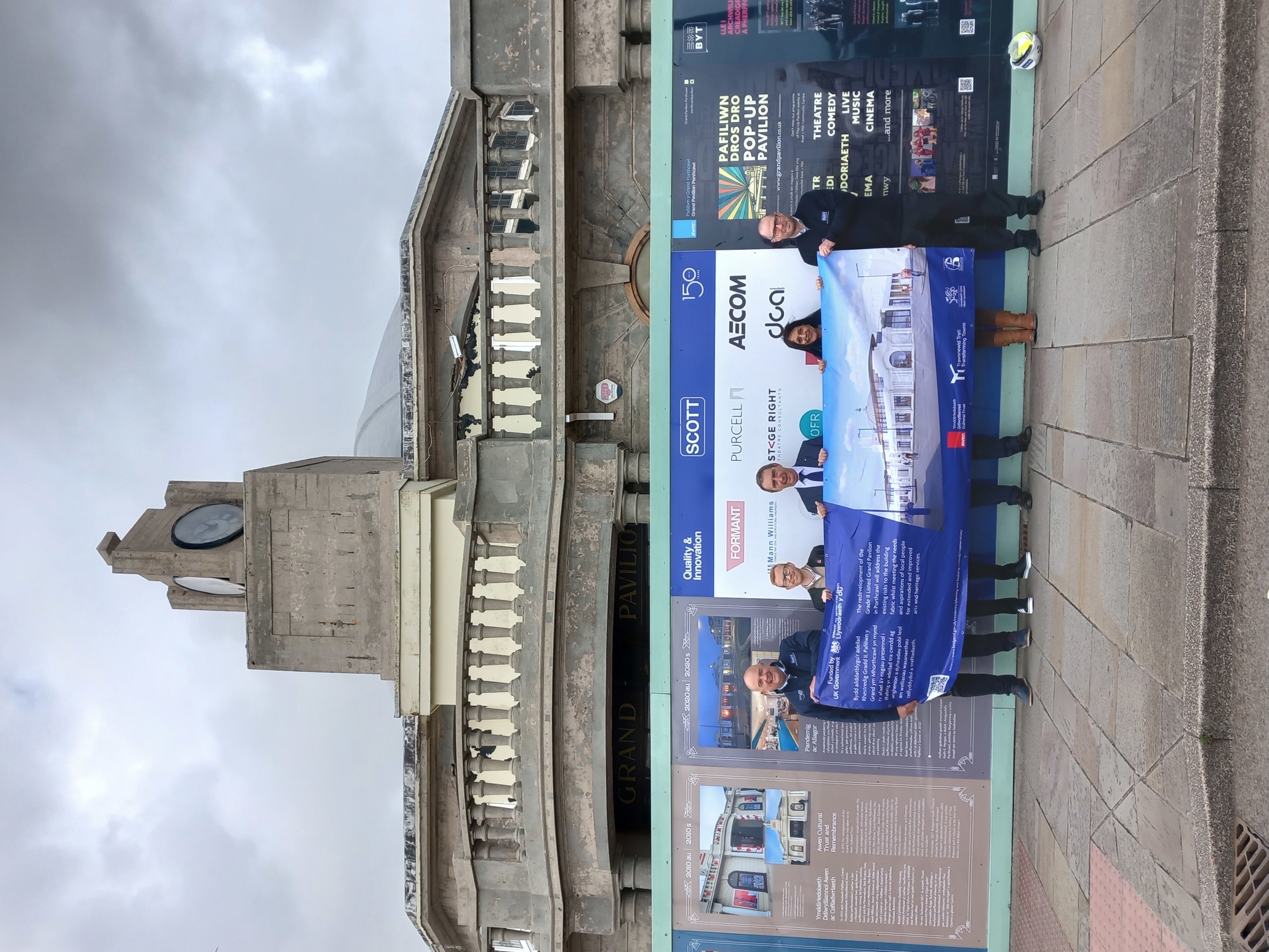 (L to r) Jamie Costain, Contracts Manager, Andrew Scott Ltd, Council Leader John Spanswick, Richard Hughes, Chief Executive – Awen Cultural Trust, Cllr Neelo Farr and Sam Bain, Senior Project Manager, Andrew Scott Ltd.