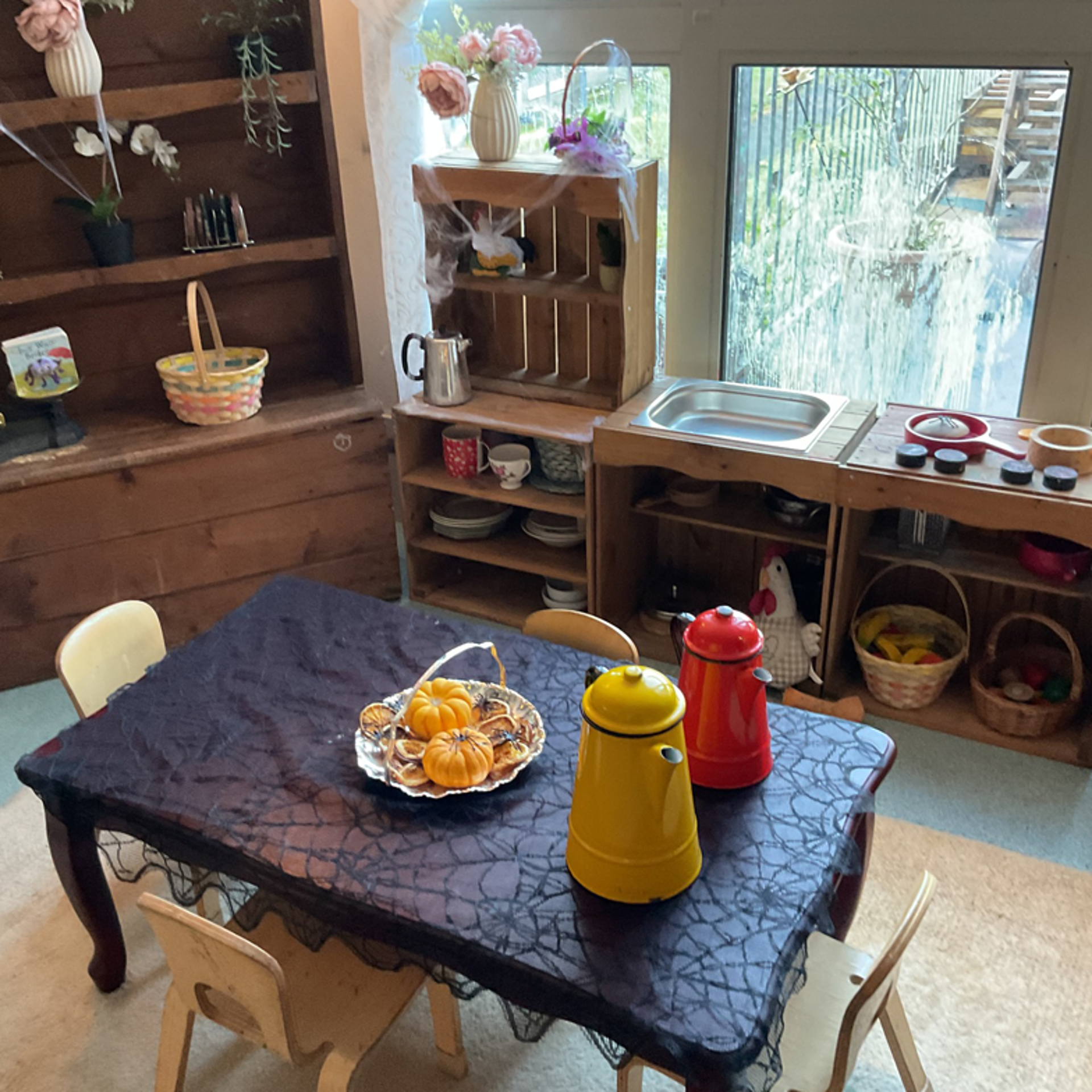 Play kitchen