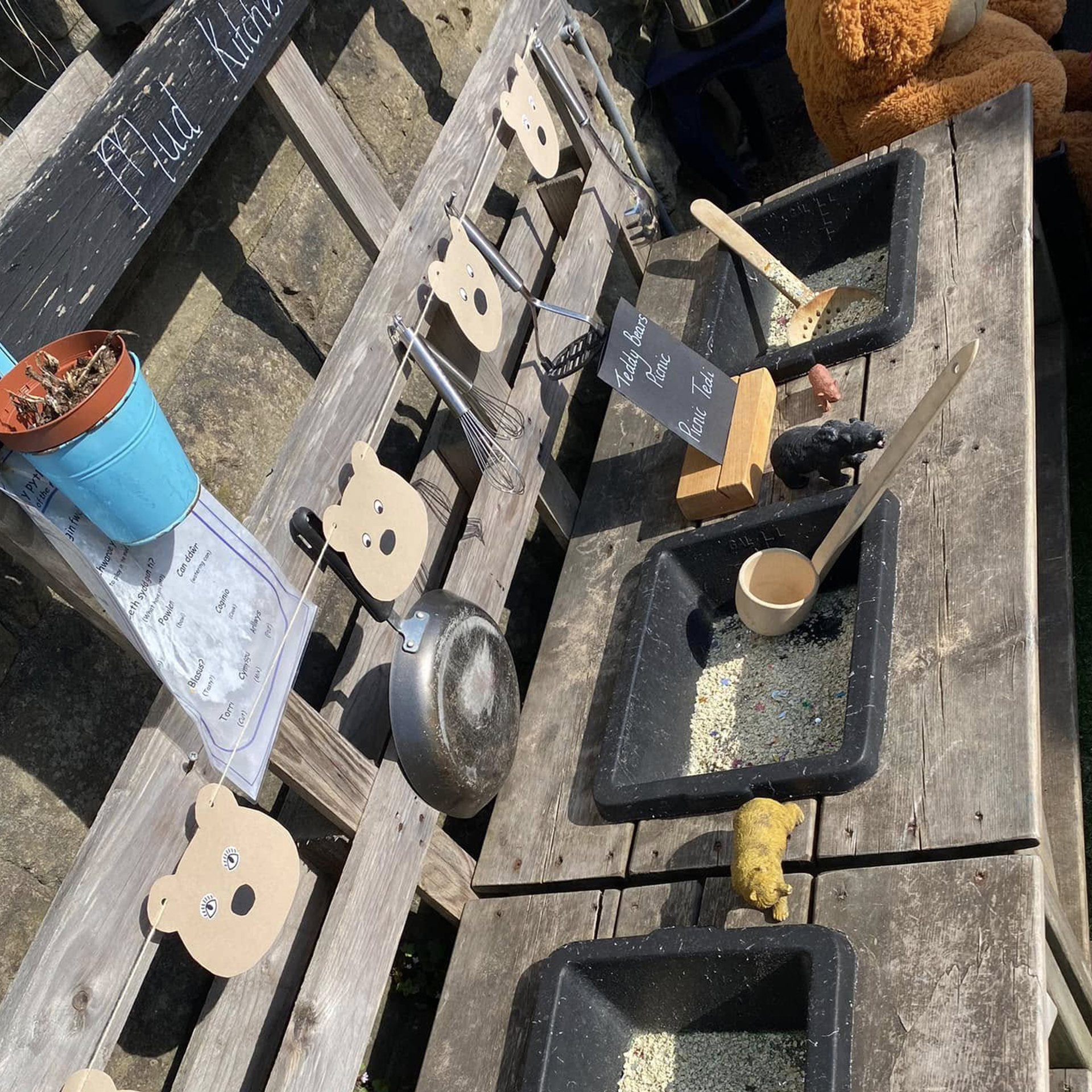 Mud kitchen