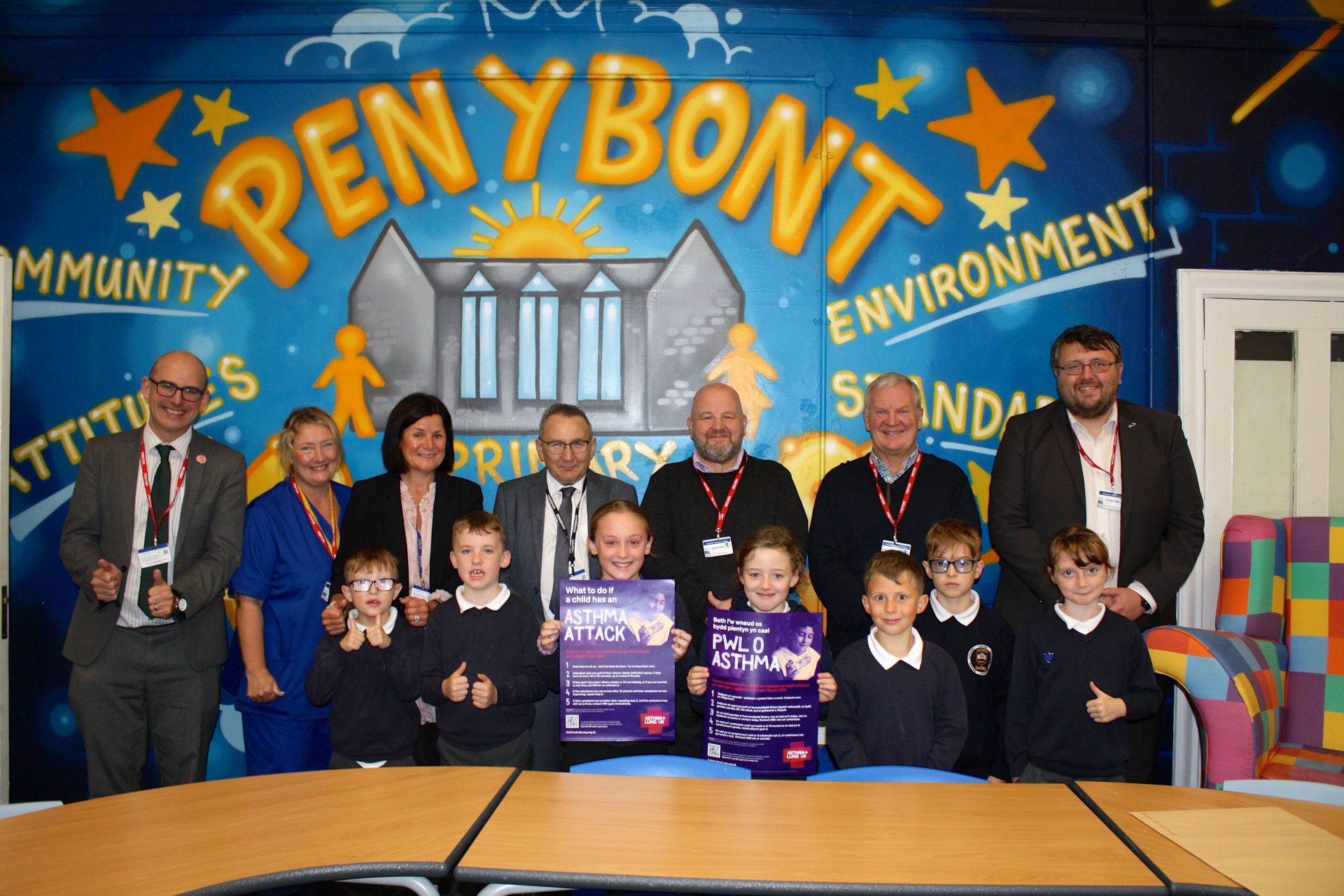 Pupils pose with Asthma and Lung Cymru staff