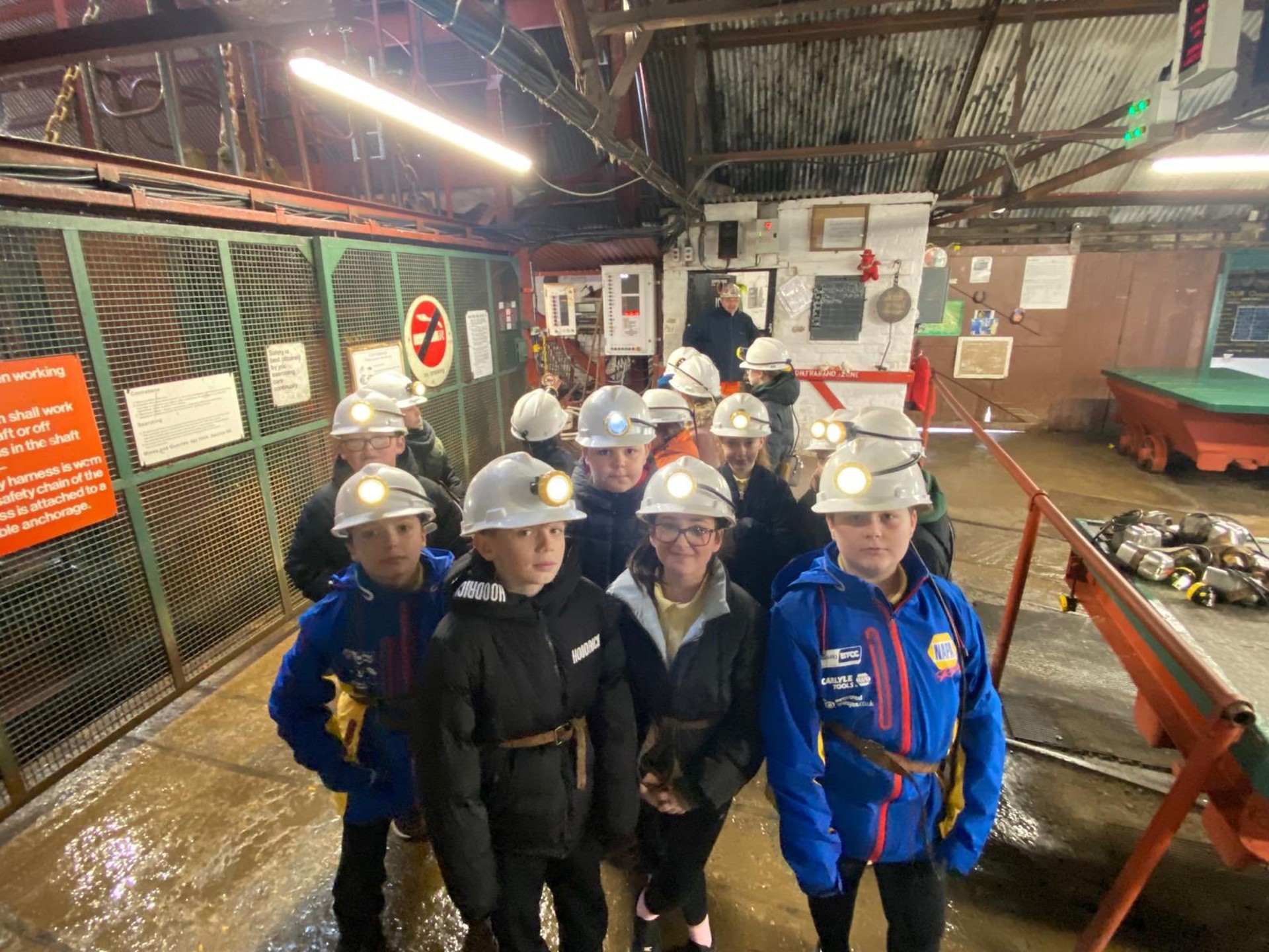 Afon Y Felin Primary students at the Big Pit.
