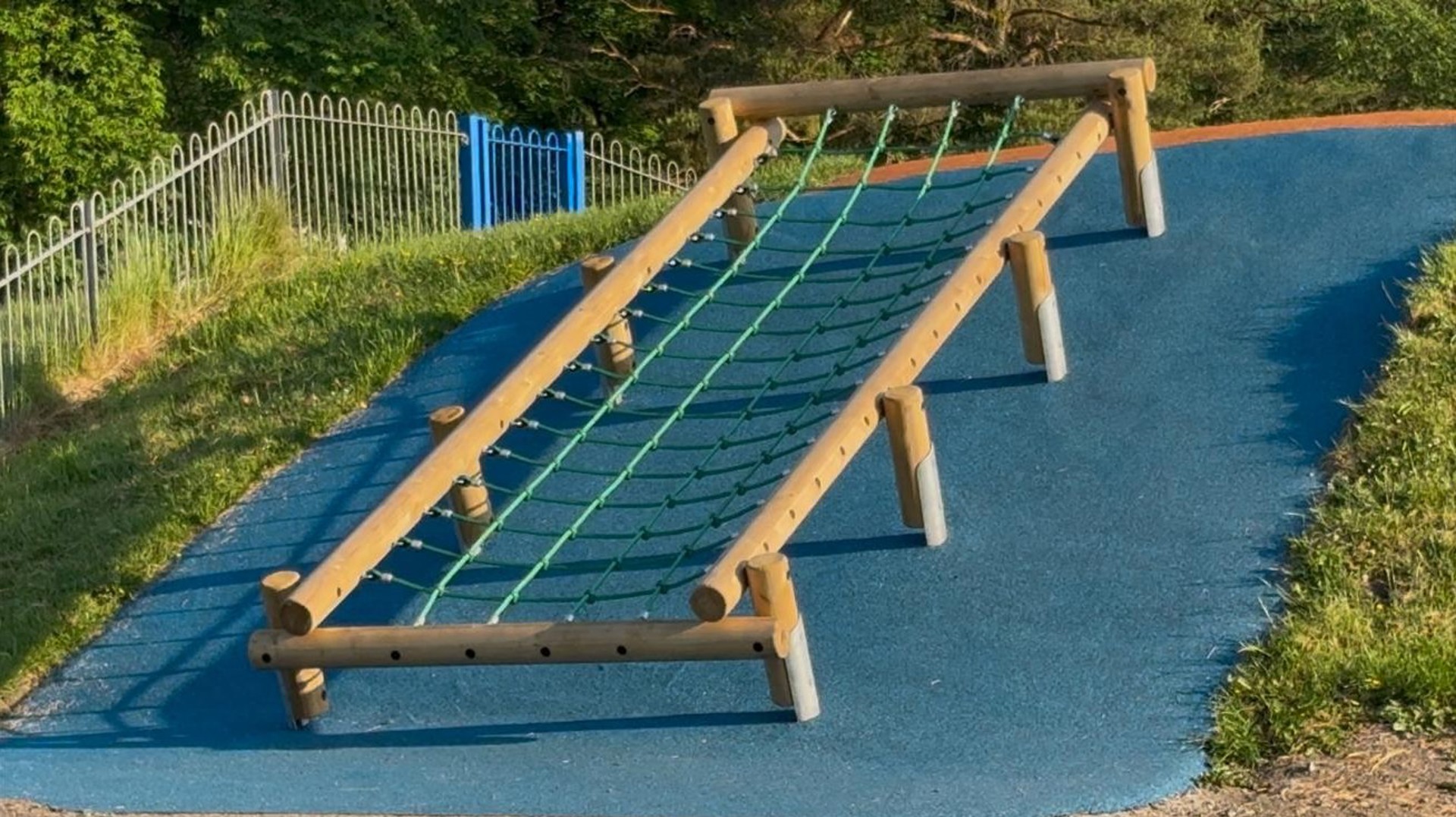 Scramble nets at play area