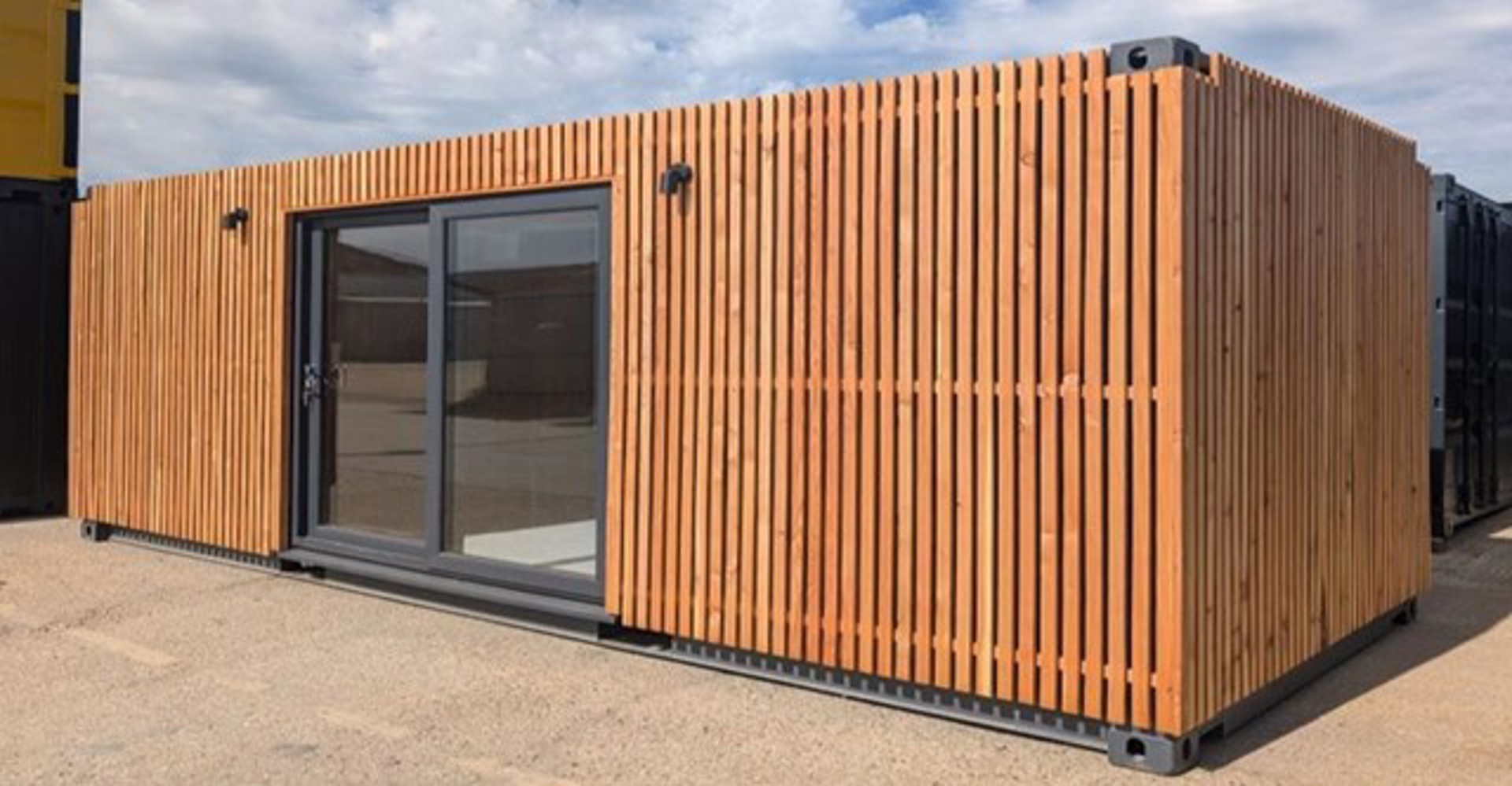 Container