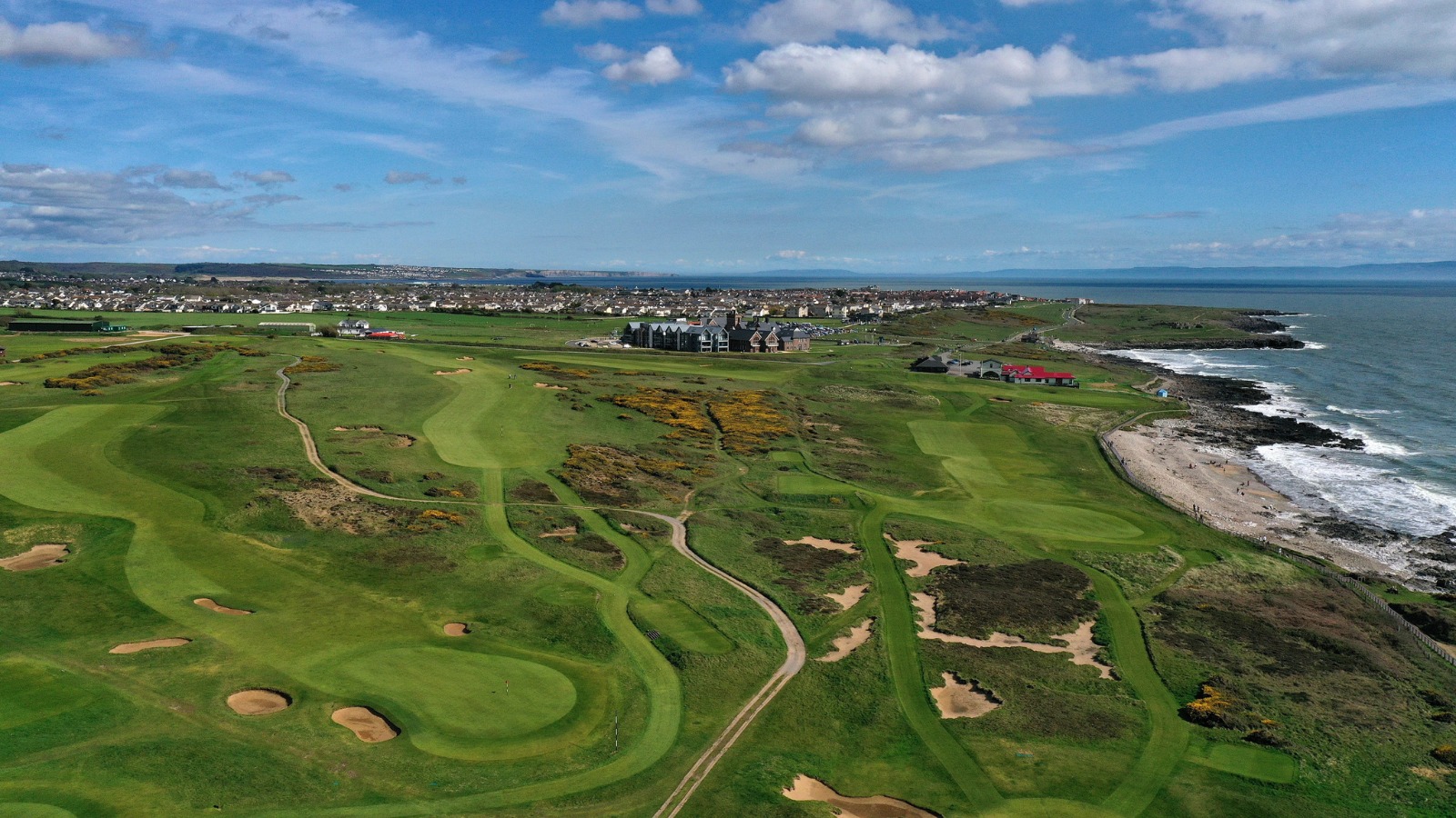 Image of Royal Porthcawl golf course 