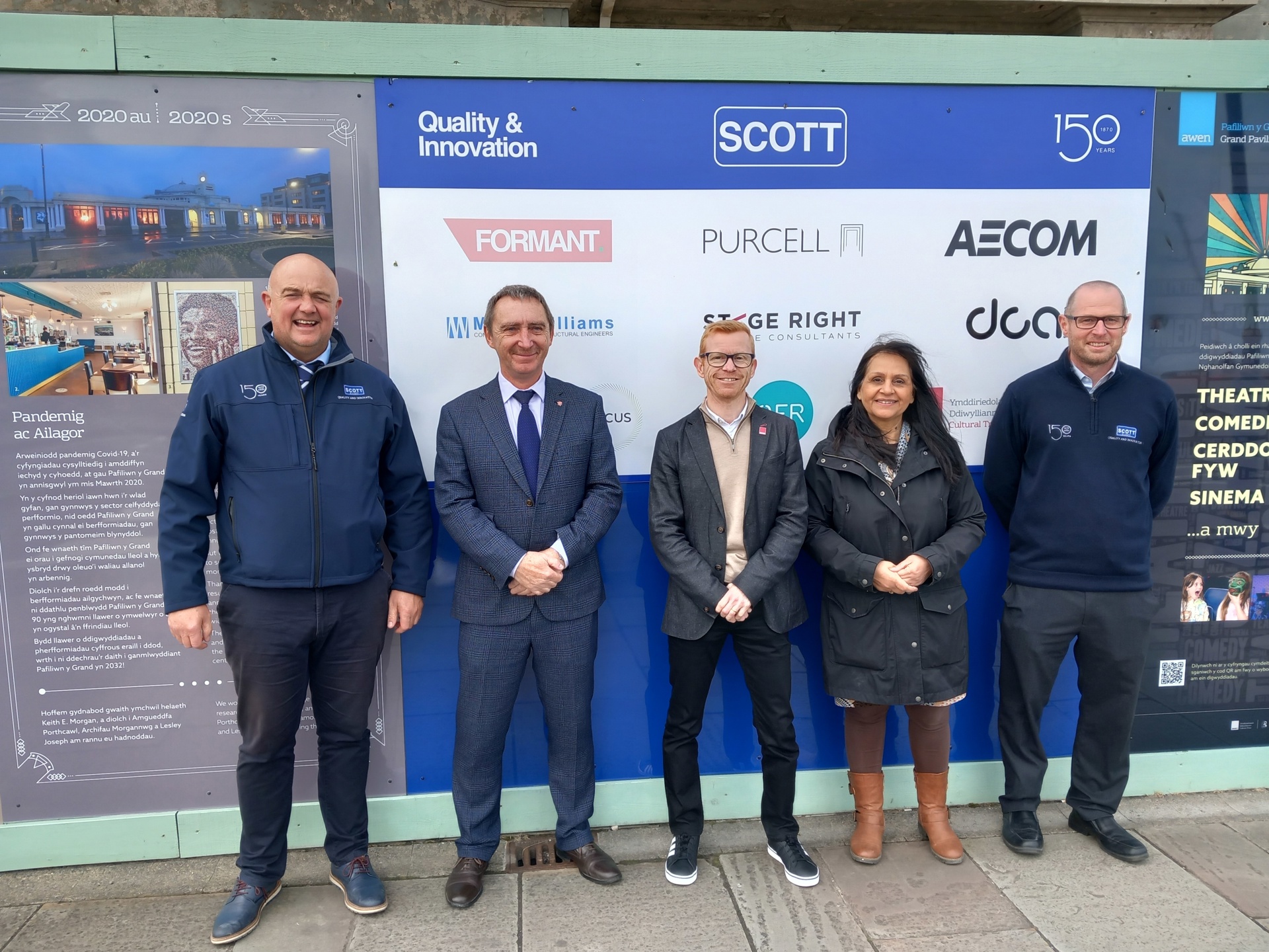 (L to r) Jamie Costain, Contracts Manager, Andrew Scott Ltd, Council Leader John Spanswick, Richard Hughes, Chief Executive – Awen Cultural Trust, Cllr Neelo Farr and Sam Bain, Senior Project Manager, Andrew Scott Ltd.
